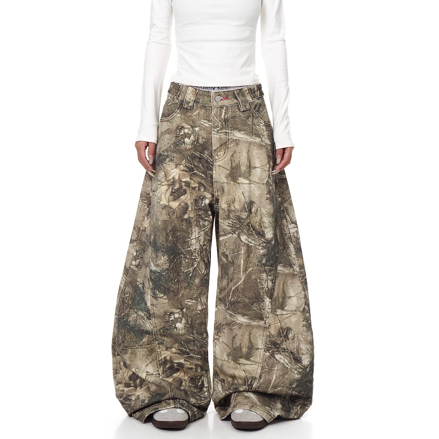 Street Letter Embroidery Branch Camouflage Jeans