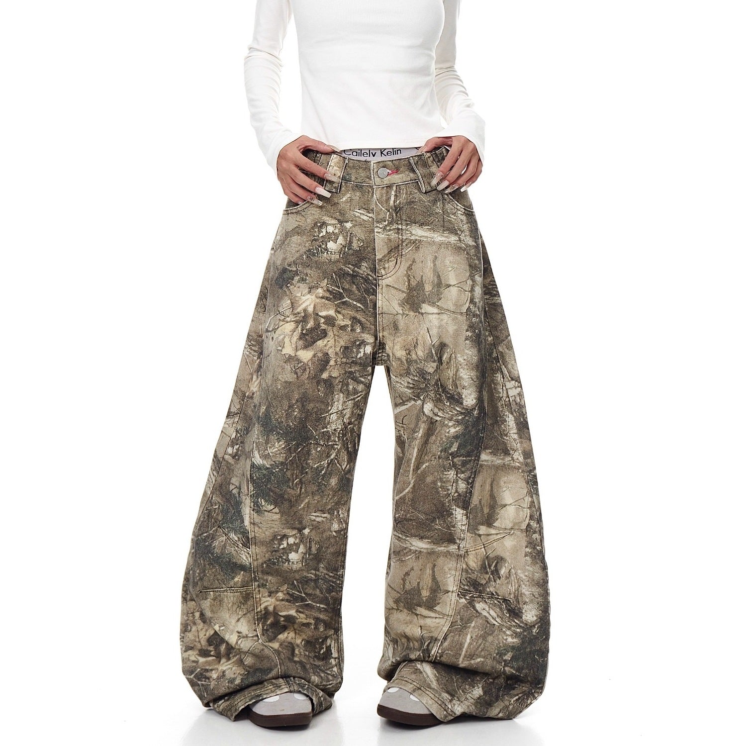 Street Letter Embroidery Branch Camouflage Jeans