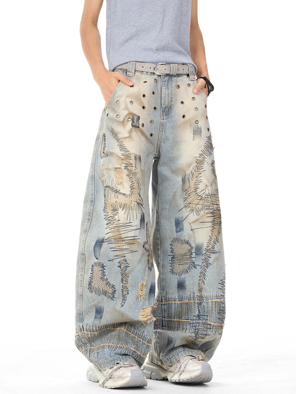 Distressed Embroidery Denim Pants